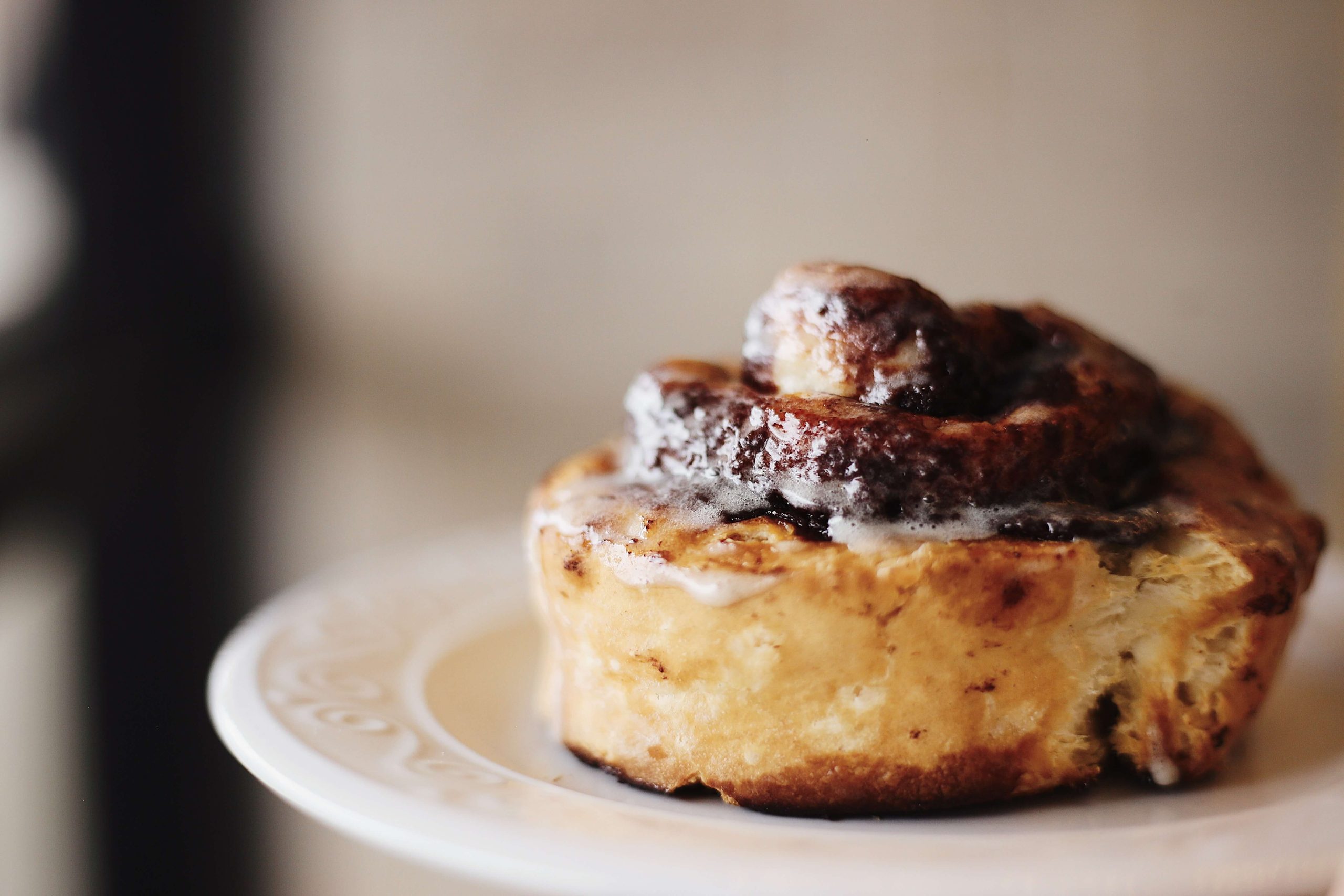 How Many Calories Are In A Cinnamon Roll?